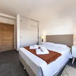 B74 - Baluarte Flat In