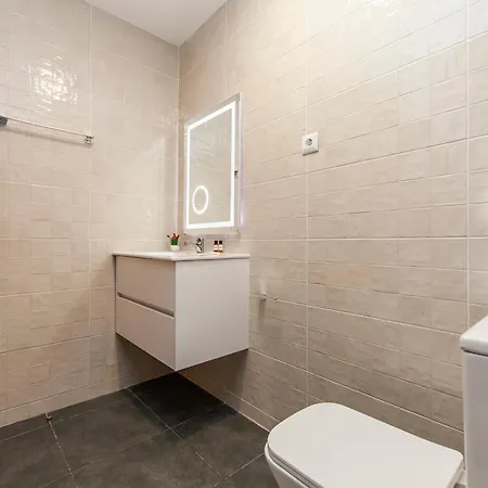 B74 - Baluarte Flat In Lagos