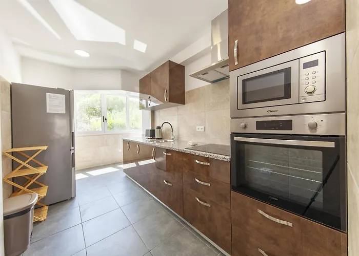 B74 - Baluarte Flat In 라고스